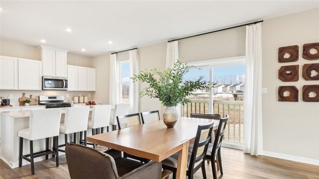 418 Curtis Ct., New Stanton, PA 15639