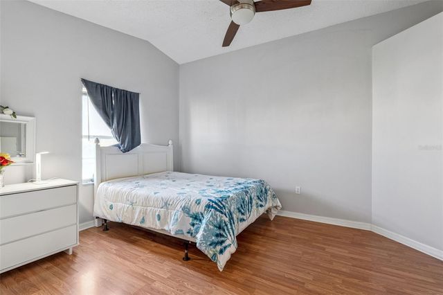 23 CAYMAN CIRCLE, Umatilla, FL 32784