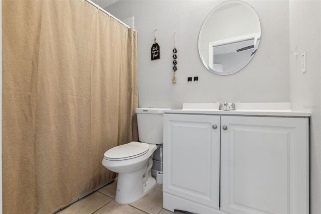 23 CAYMAN CIRCLE, Umatilla, FL 32784