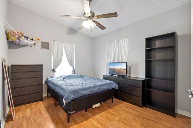 23 CAYMAN CIRCLE, Umatilla, FL 32784