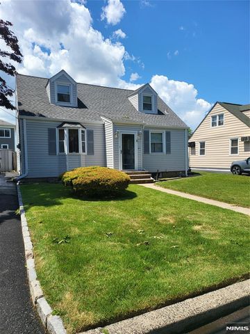 21 Woodland Drive, Hasbrouck Heights, NJ 07604