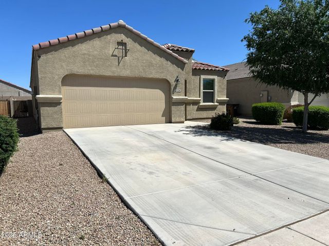 4734 E PEARL Road, San Tan Valley, AZ 85143