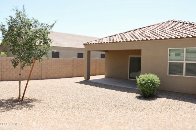 4734 E PEARL Road, San Tan Valley, AZ 85143