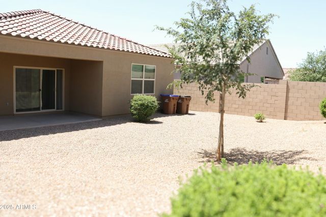4734 E PEARL Road, San Tan Valley, AZ 85143