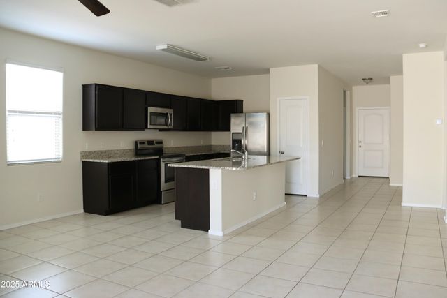 4734 E PEARL Road, San Tan Valley, AZ 85143