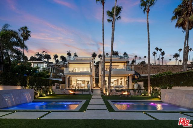 940 Palisades Beach Road, Santa Monica, CA 90403