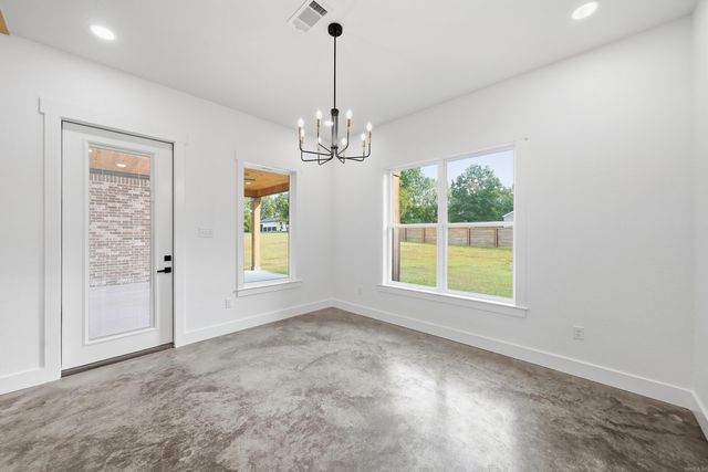 270 Arrowhead Road, Greenbrier, AR 72058