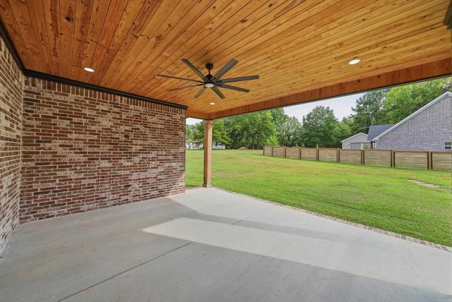 270 Arrowhead Road, Greenbrier, AR 72058