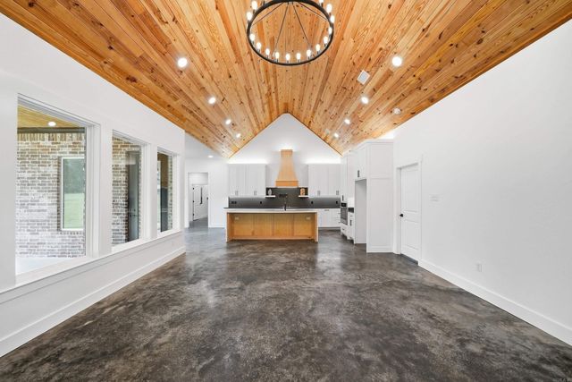 270 Arrowhead Road, Greenbrier, AR 72058