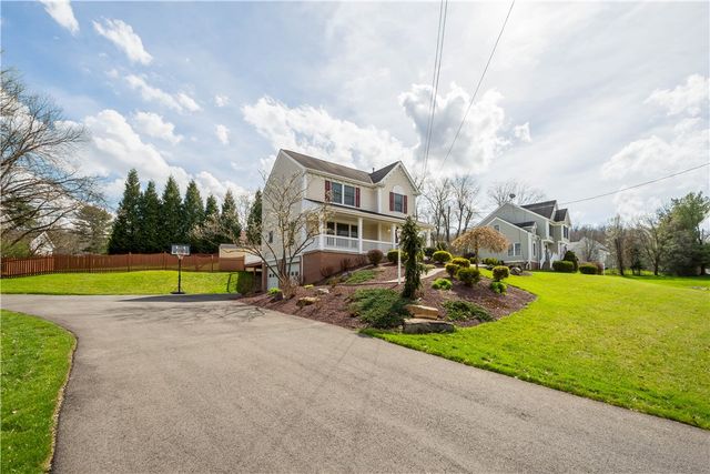 503 W McMurray Rd, North Strabane, PA 15317