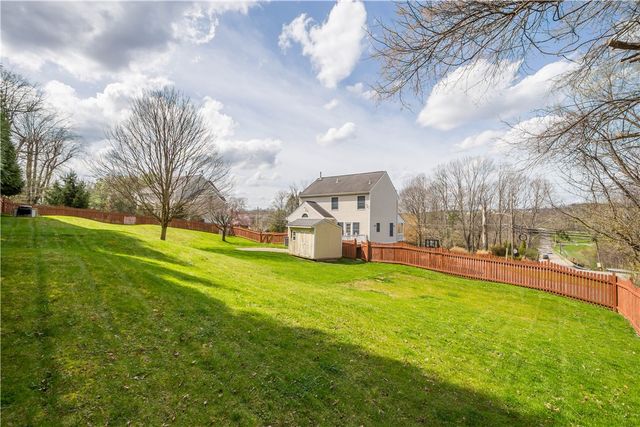 503 W McMurray Rd, North Strabane, PA 15317