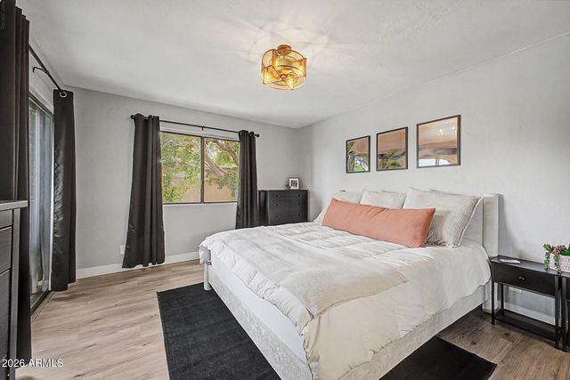 3031 N CIVIC CENTER Plaza 302, Scottsdale, AZ 85251