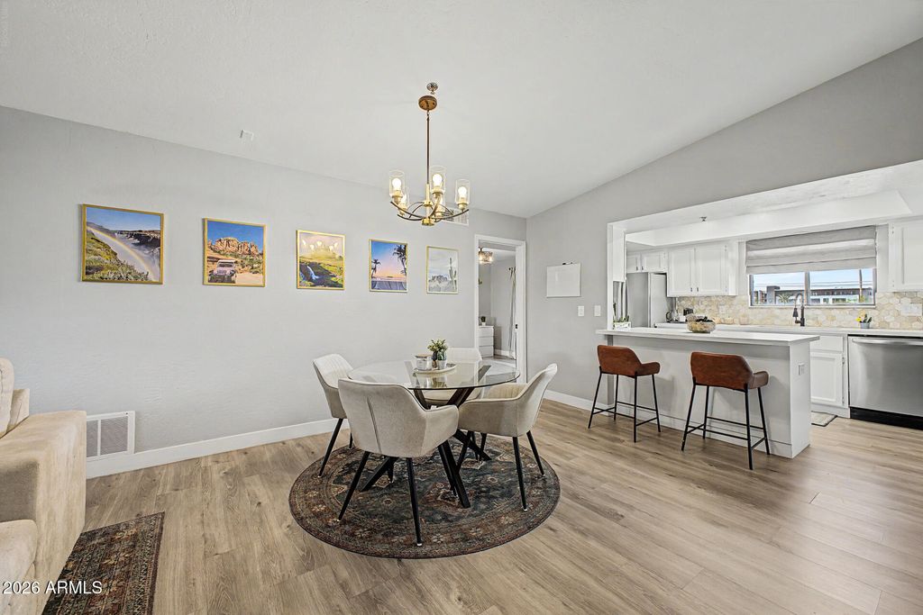 3031 N CIVIC CENTER Plaza 302, Scottsdale, AZ 85251 — photo 4