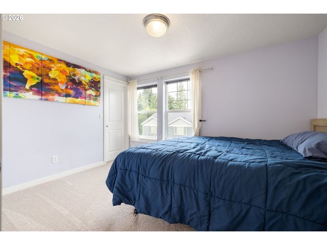 38853 REDWOOD St, Sandy, OR 97055