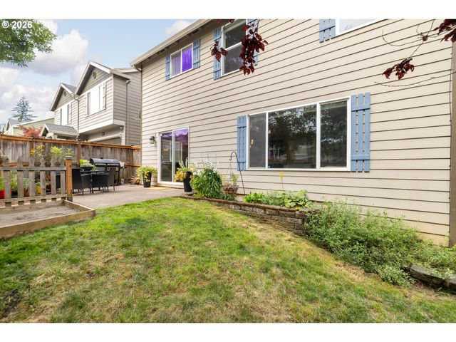38853 REDWOOD St, Sandy, OR 97055