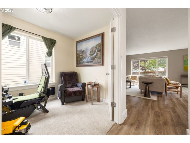 38853 REDWOOD St, Sandy, OR 97055