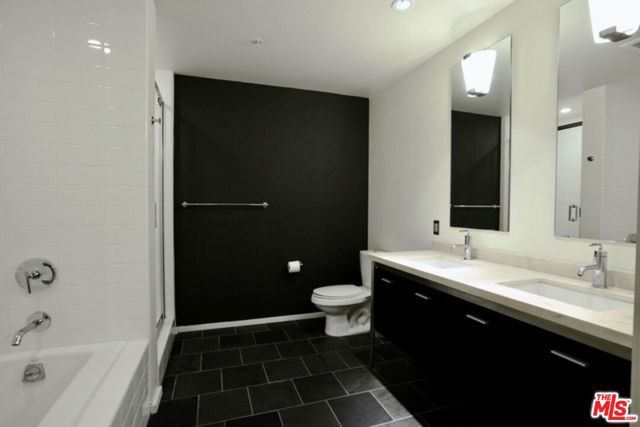 1155 S Grand Avenue 912, Los Angeles, CA 90015