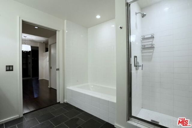 1155 S Grand Avenue 912, Los Angeles, CA 90015