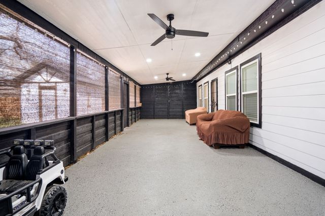 3505 Wood Oak Drive, Balch Springs, TX 75180