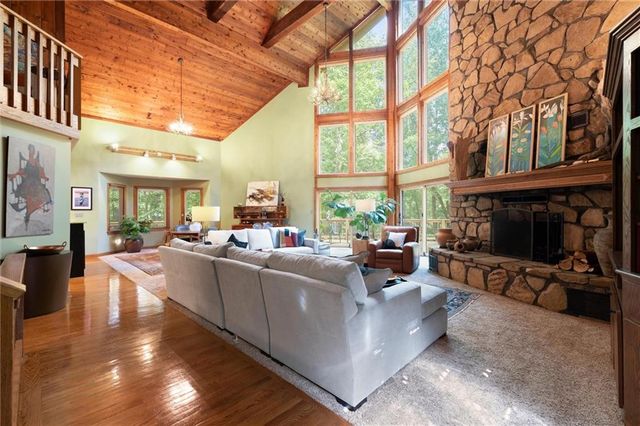 6660 Victory Drive, Acworth, GA 30102