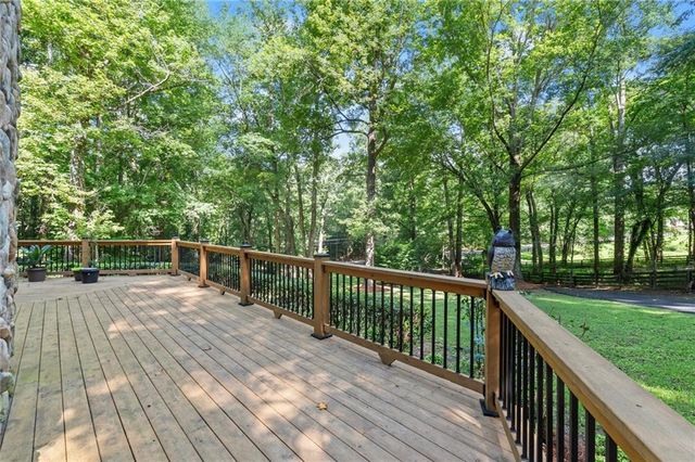 6660 Victory Drive, Acworth, GA 30102