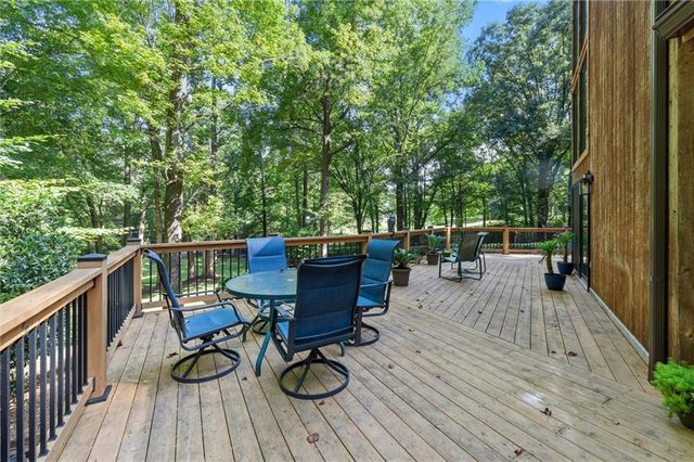 6660 Victory Drive, Acworth, GA 30102