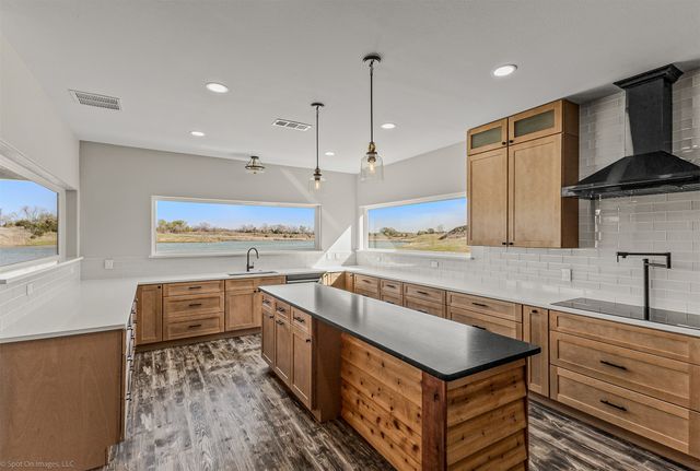 7025 Quarry Lane, Quinlan, TX 75474