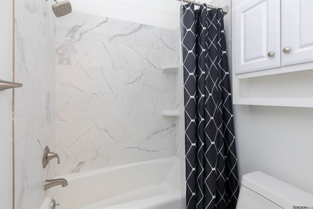 6022 Grand Coteau Dr, Baton Rouge, LA 70817