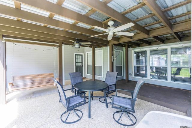 6022 Grand Coteau Dr, Baton Rouge, LA 70817