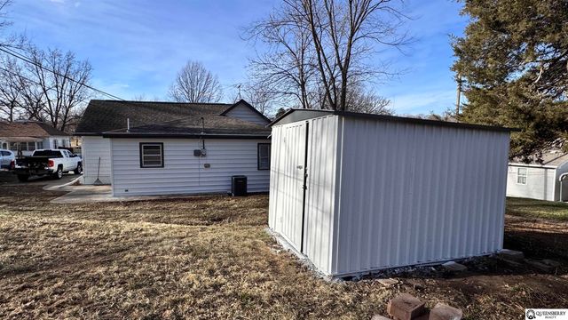 703 S 10th Street, Plattsmouth, NE 68048