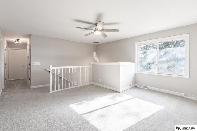 508 Jinings Drive, Bellevue, NE 68005