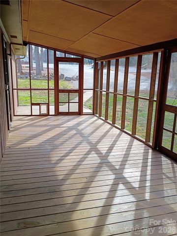 161 Westbrook Drive, Rutherfordton, NC 28139