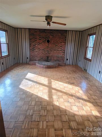 161 Westbrook Drive, Rutherfordton, NC 28139