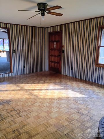 161 Westbrook Drive, Rutherfordton, NC 28139