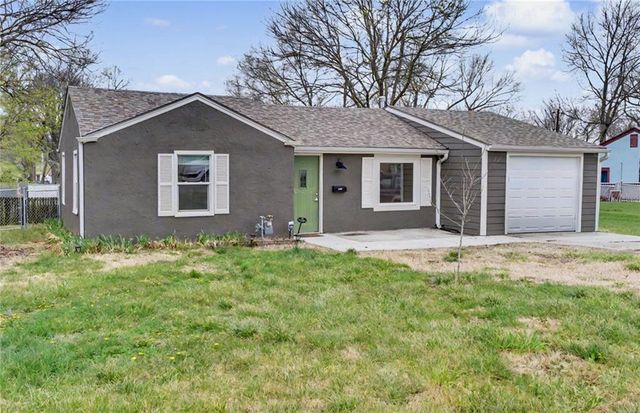 1106 S 50th Drive, Kansas City, KS 66106