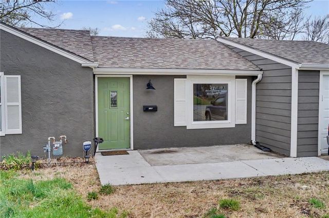 1106 S 50th Drive, Kansas City, KS 66106