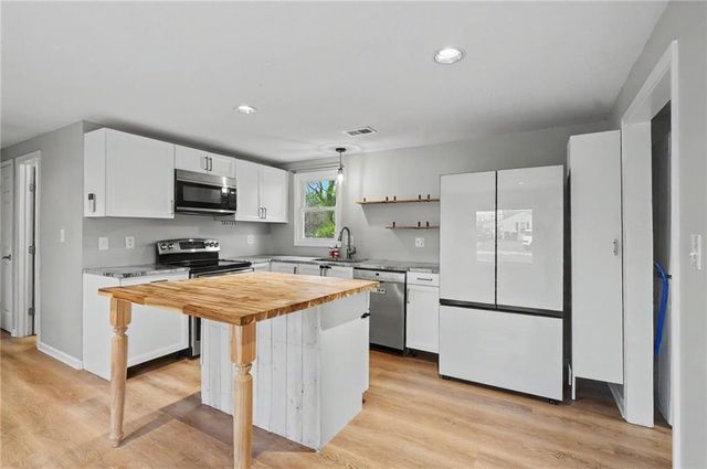 1106 S 50th Drive, Kansas City, KS 66106