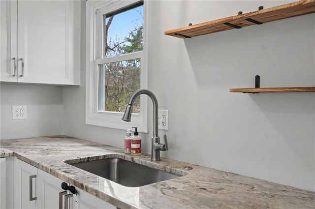 1106 S 50th Drive, Kansas City, KS 66106