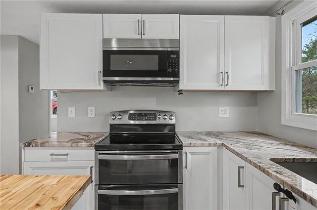 1106 S 50th Drive, Kansas City, KS 66106