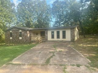 270 Sharon, Batesville, AR 72501