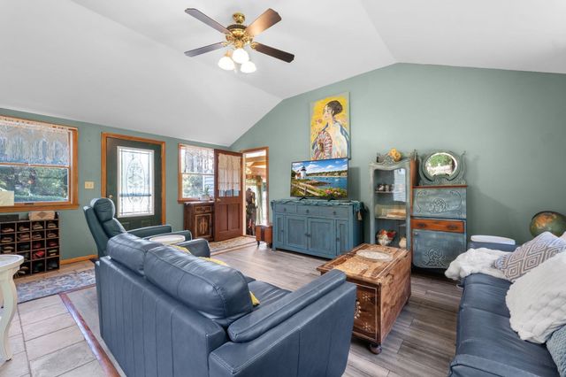 548 Plymouth St, East Bridgewater, MA 02333