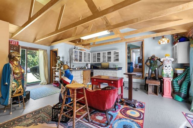 548 Plymouth St, East Bridgewater, MA 02333