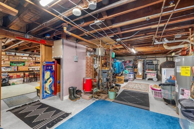 548 Plymouth St, East Bridgewater, MA 02333