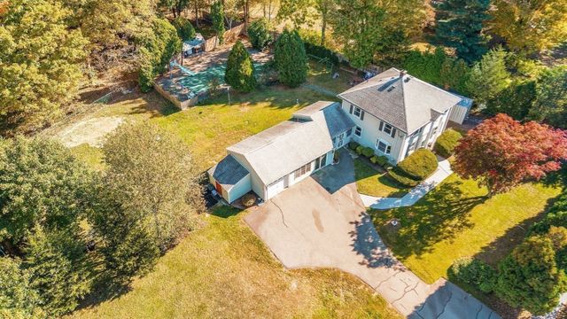 548 Plymouth St, East Bridgewater, MA 02333