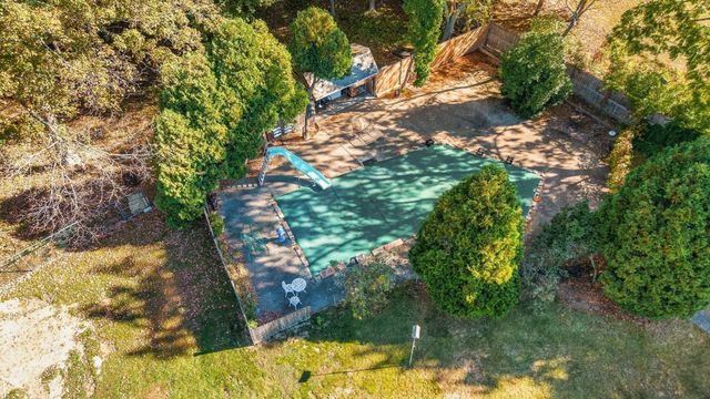 548 Plymouth St, East Bridgewater, MA 02333