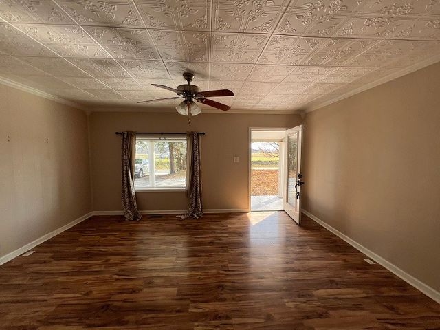 631 W Maple St, Morrison, TN 37357