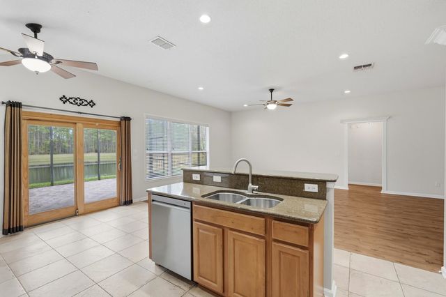 391 Stonehurst Pkwy, St Augustine, FL 32092