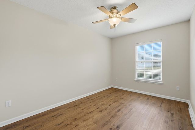 391 Stonehurst Pkwy, St Augustine, FL 32092