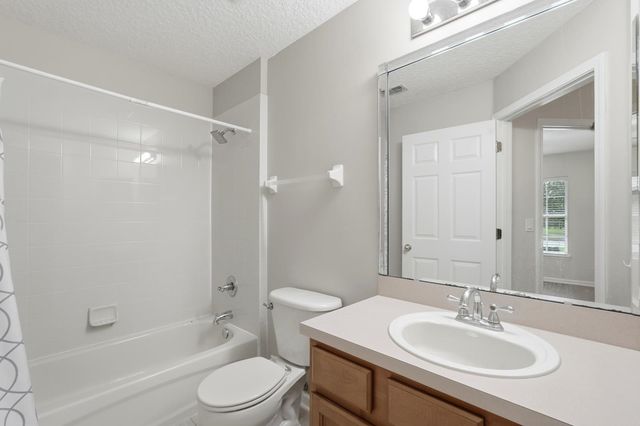 391 Stonehurst Pkwy, St Augustine, FL 32092