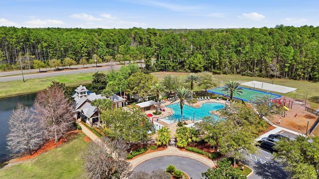 391 Stonehurst Pkwy, St Augustine, FL 32092